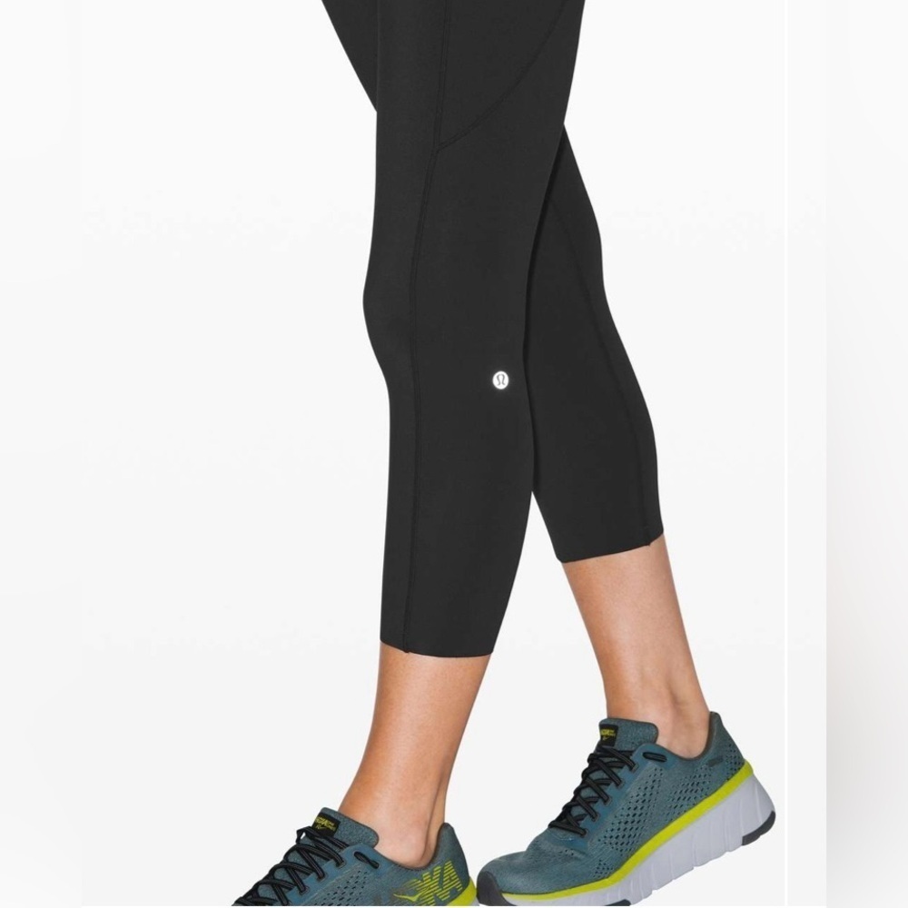 Lululemon Fast and Free Black High-Rise Crop II Leggings-23"